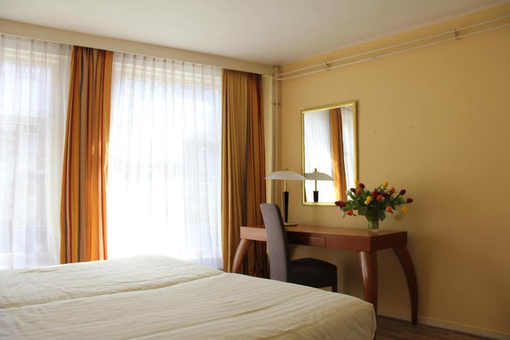 Hotel Alfa Amsterdam Eksteriør bilde